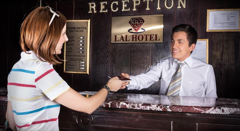 Lal Hotel اسطنبول المظهر الخارجي الصورة